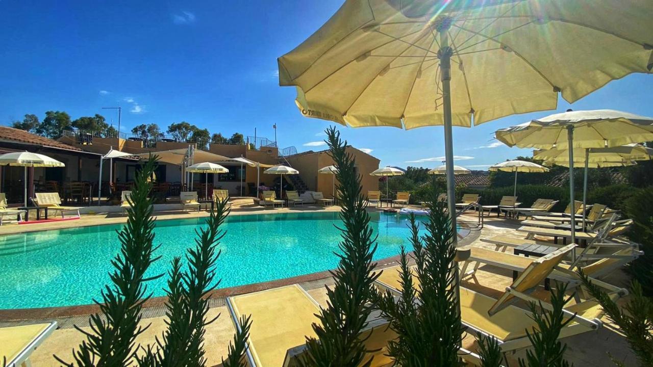Hotel Cala Mirto Budoni Ngoại thất bức ảnh