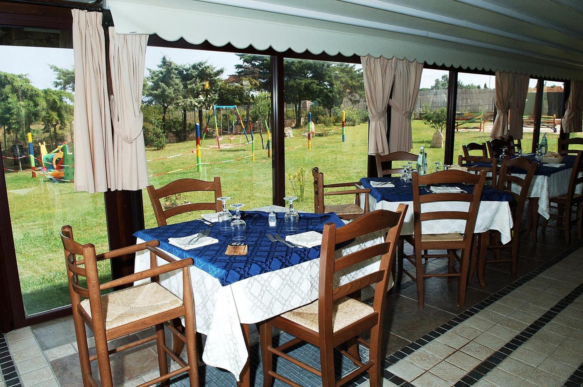 Hotel Cala Mirto Budoni Ngoại thất bức ảnh